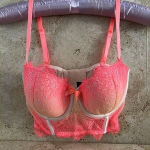 Victoria’s Secret hombre Lacey Very Sexy Bustier Bra Size 32D ❤️